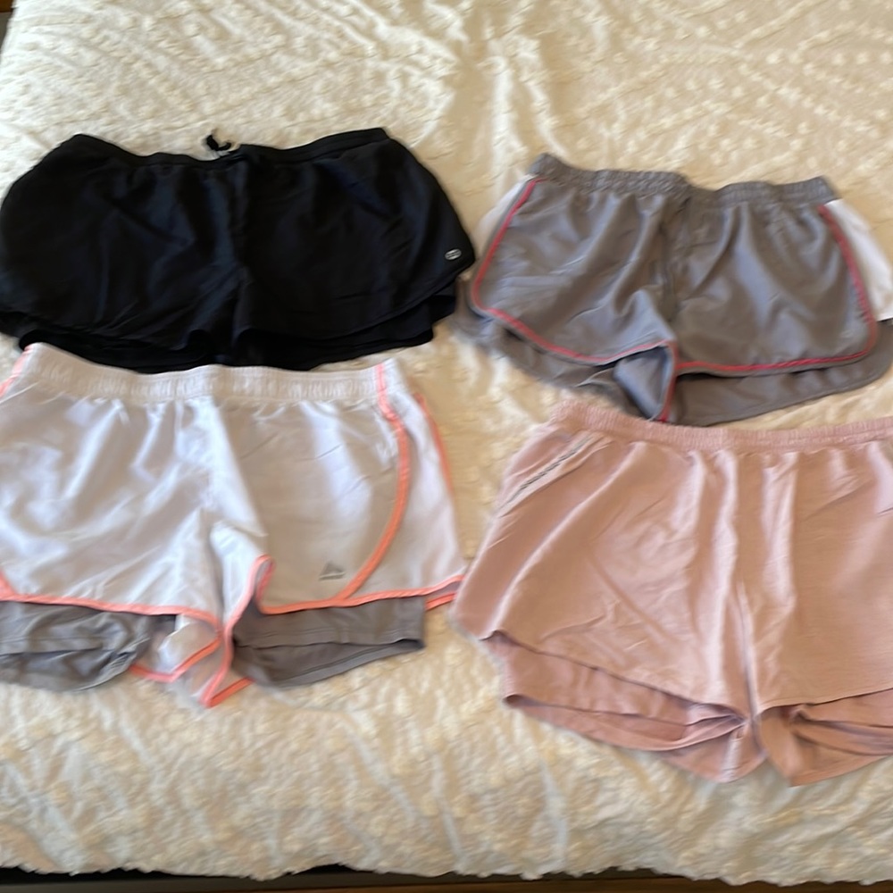 4 pair Reebok women’s size large running shorts